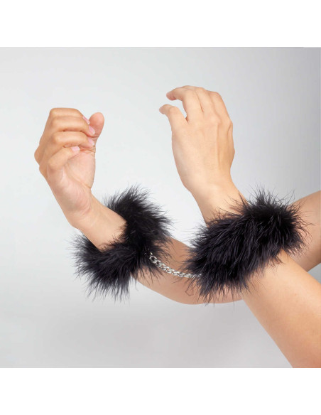 Menottes sensuelles en plumes noires | Secret Play